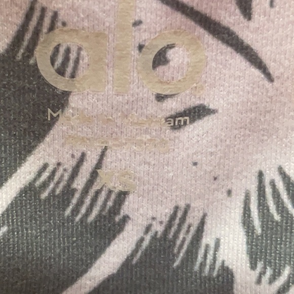 ALO Airbrush Legging  Palm Springs Zest Yellow Gray Leaf Size XS - Picture 5 of 5